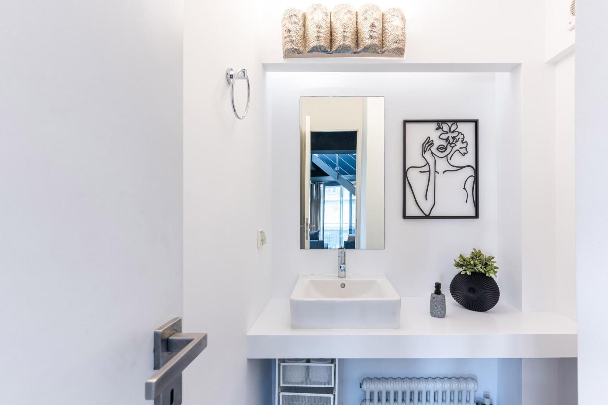 Ma Maison No5 Penthouse Loft, Private Heated Pool, Acropolis View, Ultra High Speed Internet 300 Mbps, Short Walk To Acropolis, Parking Upon Request, 1' From Metro Athena Bagian luar foto